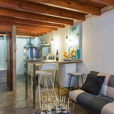 Διαμέρισμα Checkincheckout - Castle Loft *