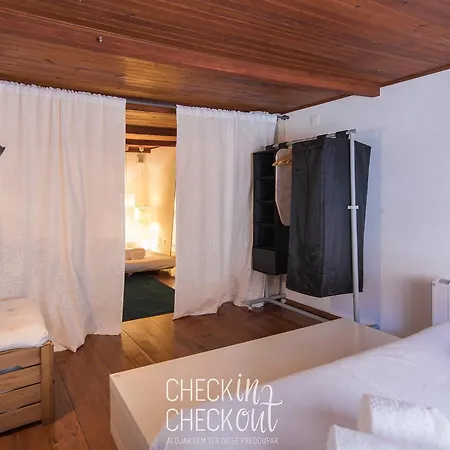 Apartment Checkincheckout - Castle Loft *